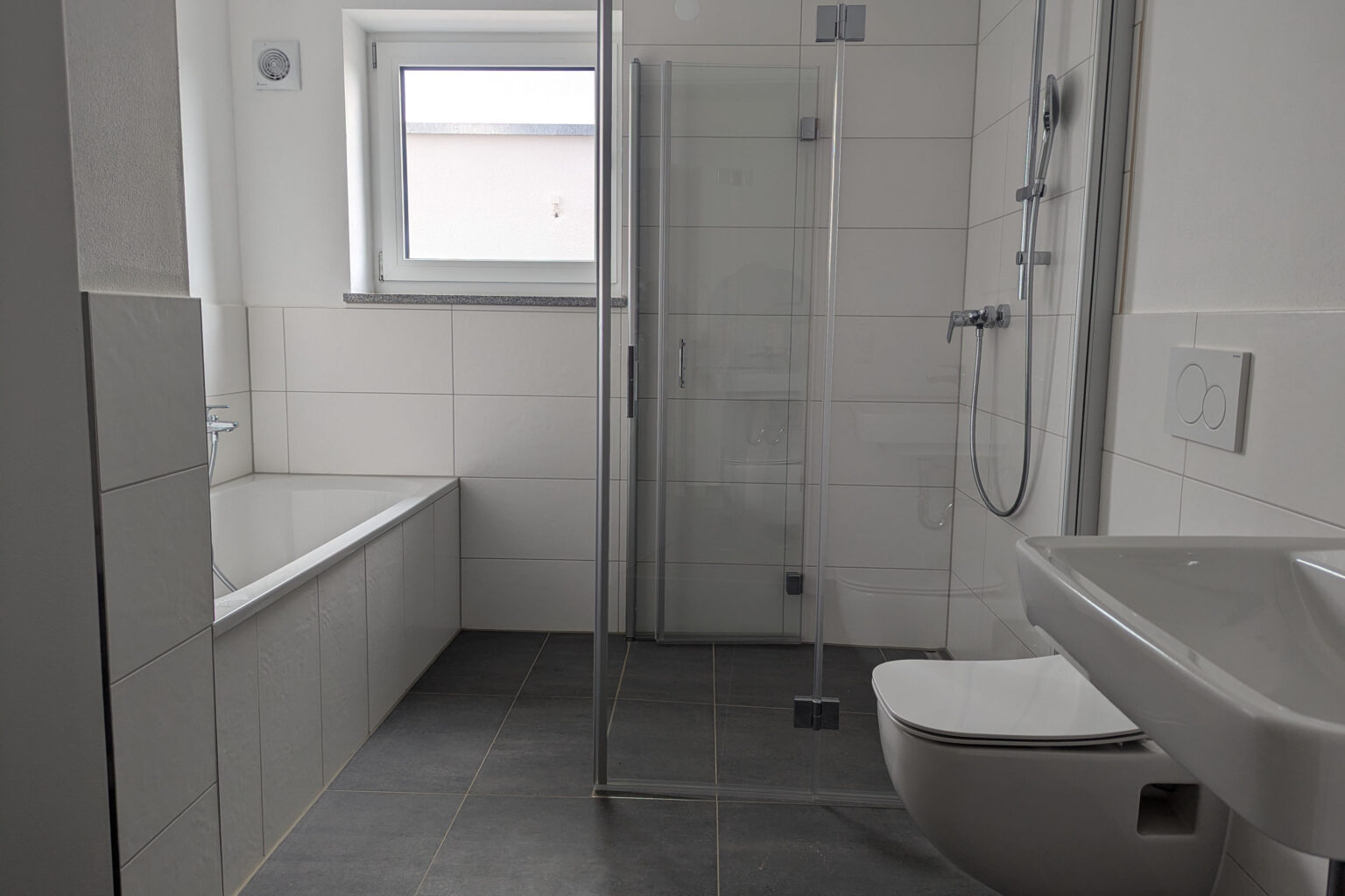 Wohnen in 94447 Plattling Wohnen in Plattling - Badezimmer