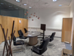 Zimmer - Umbaumaßnahmen möglich ! Büro, Praxis mit großem Schaufenster in der Innenstadt !