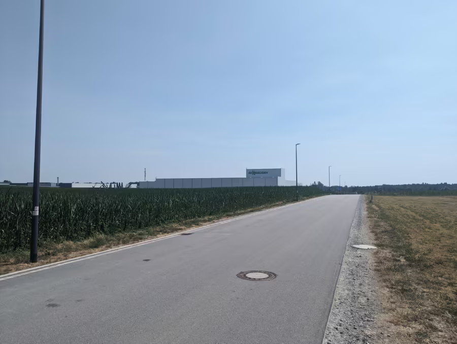Option: Wir bauen Ihre Wunschimmobilie – Teilbar ab 2.000 m² geeignet fĂĽr Halle, Handel, etc - Bild (69599)