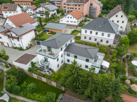 Moderne und Neuwertige 2-Zimmer Wohnung mit Aufzug in Mitterfels!, 94360 Mitterfels, Etagenwohnung