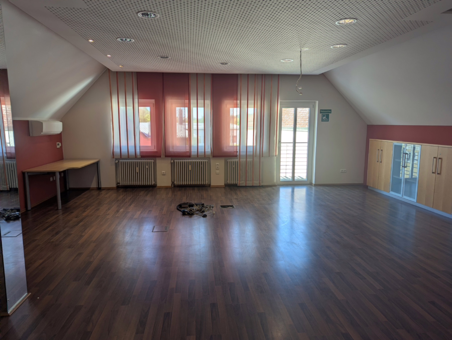 Umbaumaßnahmen möglich ! Büro, Praxis mit Aufzug in der Innenstadt ! - Zimmer (57708)
