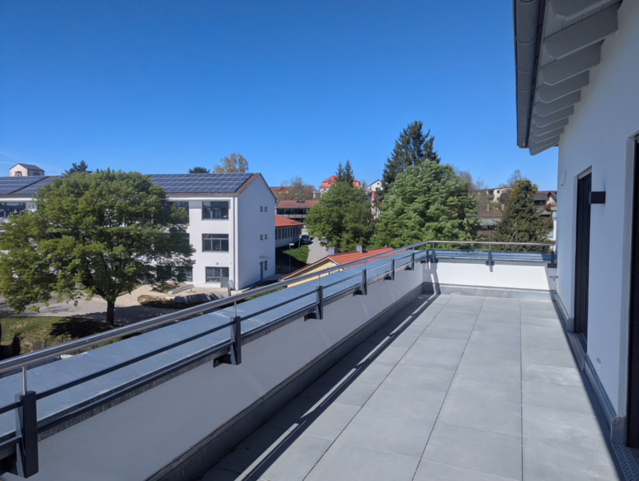 JETZT AFA 5% sichern! Neubauwohnung mit Aufzug und großer Dachterrasse! - Dachterrasse (61736)