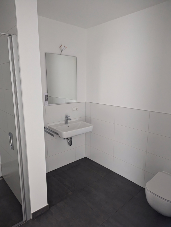 2-Zimmer Wohnung mit großem Balkon und Aufzug! - Bild (59785)