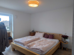 Schlafzimmer - Neubau 3-Zimmer Wohnung mit großem Balkon, EBK und Aufzug !