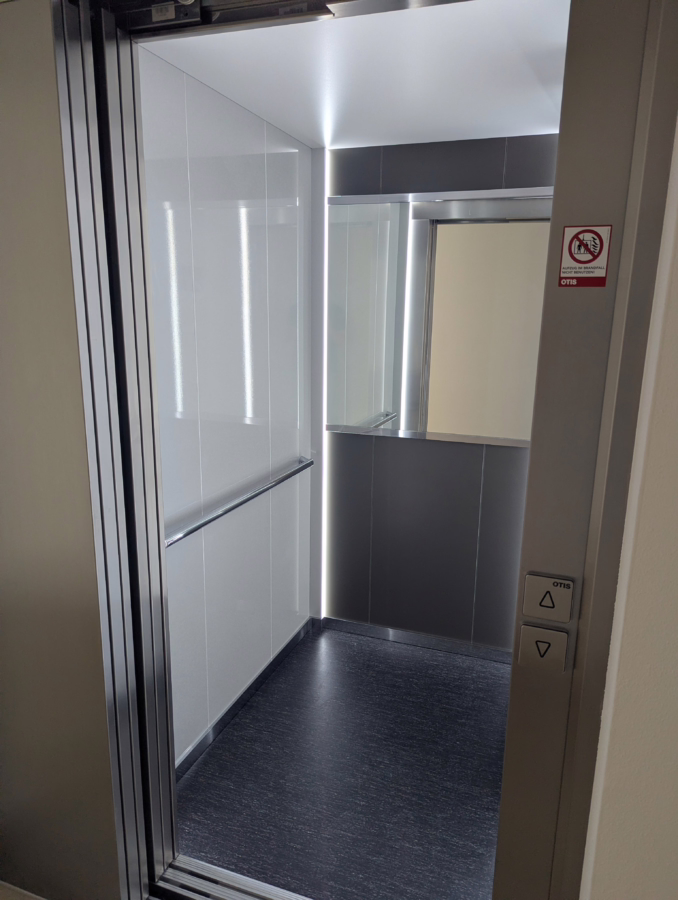 Neubauwohnung mit Garten, Einbauküche, Badewanne/Dusche nahe der Innenstadt! - Aufzug (62508)