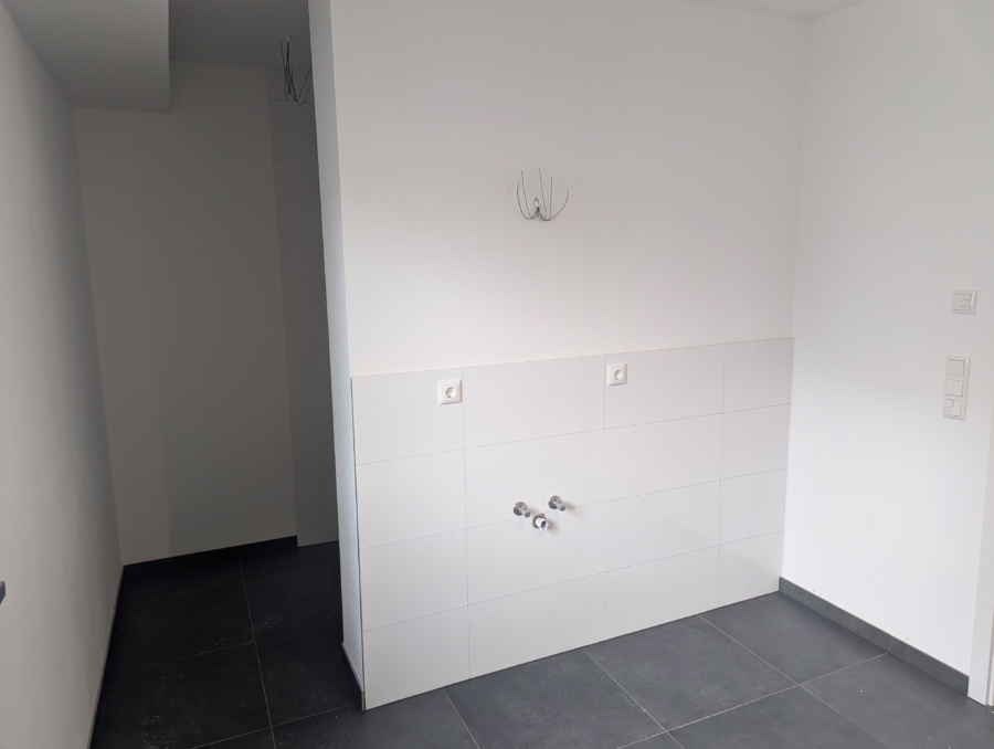 Neubauwohnung mit Aufzug und großer Dachterrasse! - Bild (51881)