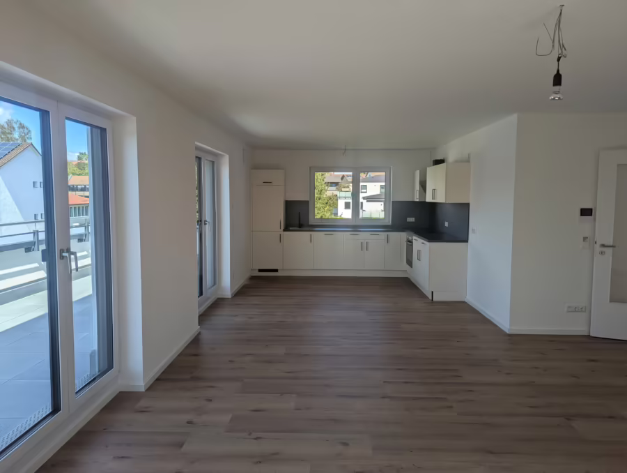 Neubau Penthouse mit groĂźer Dachterrasse und herrlichem Weitblick! - Wohnen / Essen / Kochen (68504)