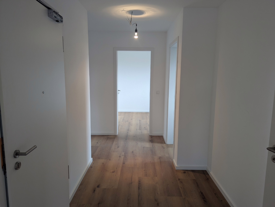 Neubauwohnung mit Aufzug und großer Dachterrasse! - Bild (51876)