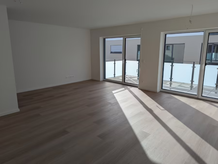 Neubauwohnung mit Balkon in gefragter Lage naher der Innenstadt! - Wohnen/Essen/Kochen (71255)