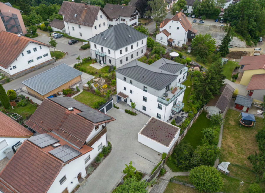 Übernahme zinsgünstiges Darlehen! Neuwertiges Mehrfamilienhaus mit 5 Wohneinheiten! - Bild (47887)