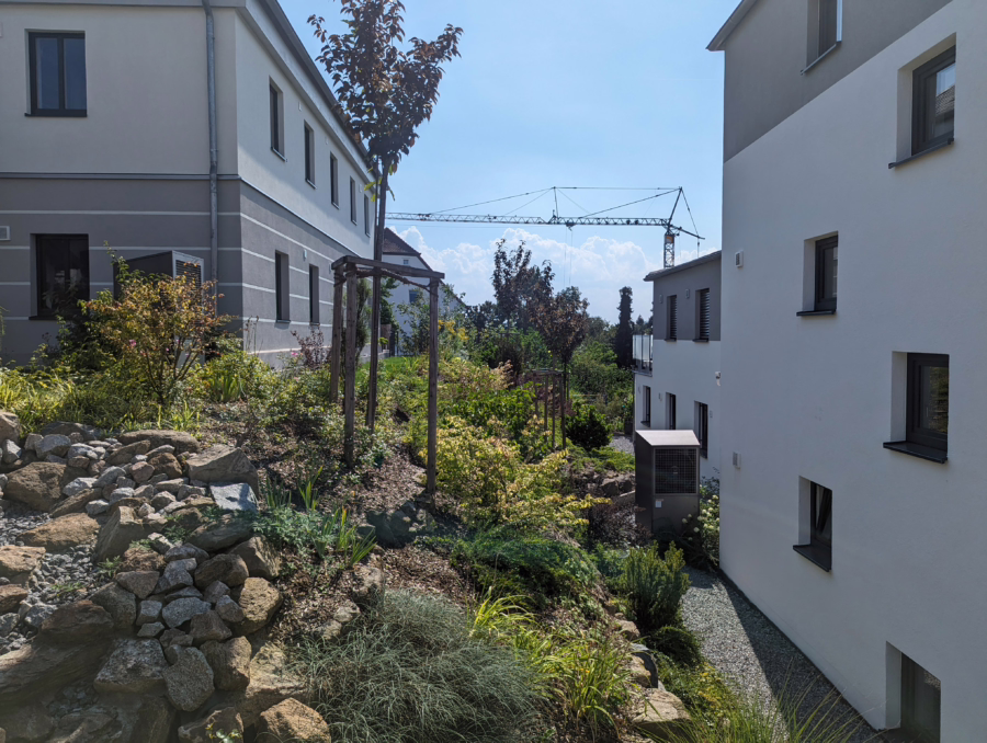 Übernahme zinsgünstiges Darlehen! Neuwertiges Mehrfamilienhaus mit 5 Wohneinheiten! - Bild (47891)