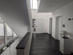 Hausflur - Teilweise gewerbliche Nutzung möglich! Luxuriöse Architektenvilla mit großem Grundstück!