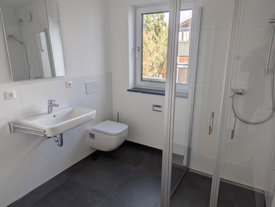 JETZT AFA 5% sichern! Neubauwohnung mit Aufzug im KFW 55 Stand! - Bad (68771)