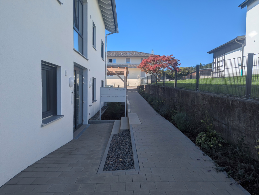 Ruhige Lage! Neubauwohnung mit Garten in Süd-West Ausrichtung! - Zugang barrierefrei (58918)