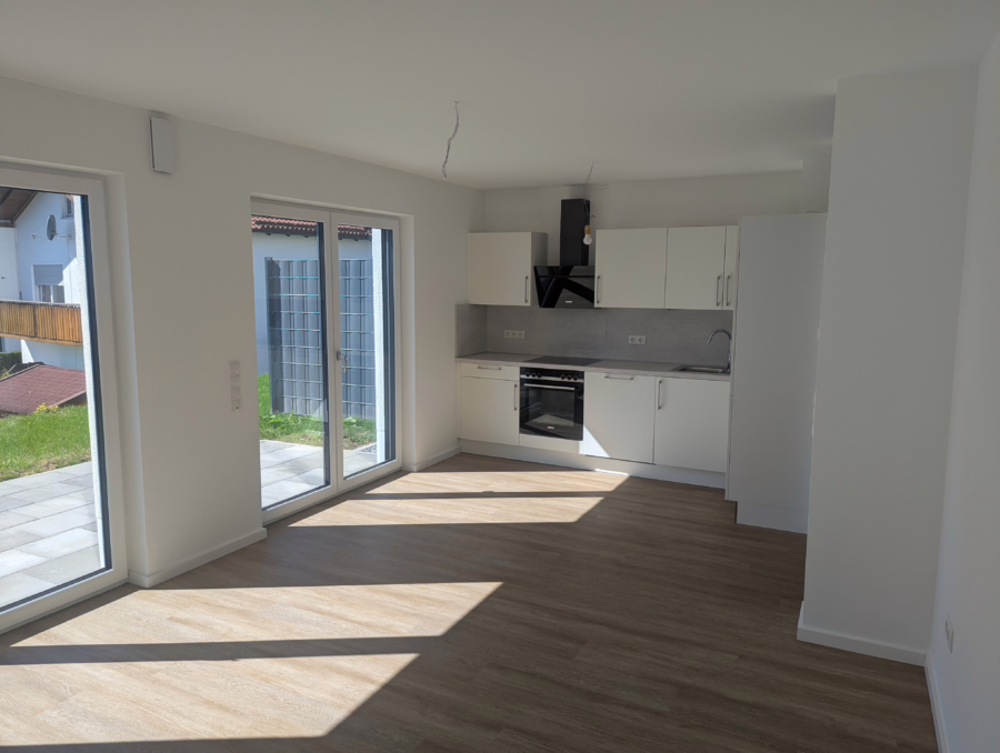 Ruhige Lage! Neubauwohnung mit Garten in Süd-West Ausrichtung! - Wohnen/Essen/Kochen (58911)
