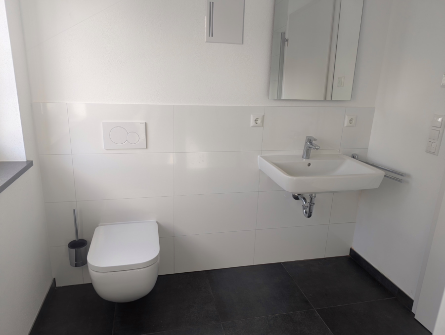 Neubauwohnung mit Aufzug und großer Terrasse! - Bild (51831)