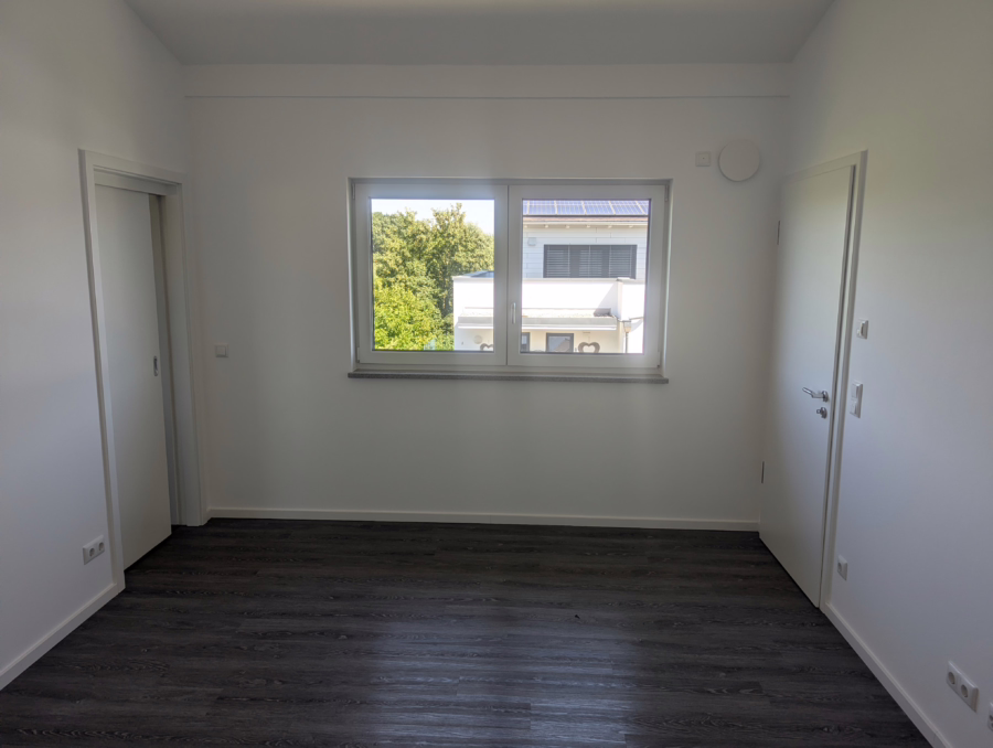 Unverbaubare Aussicht! Moderne Penthouse Wohnung mit großer Dachterrasse! - . (63409)