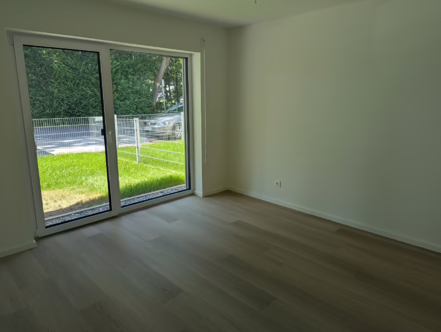 Neubauwohnung mit Garten in gefragter Lage naher der Innenstadt! - Schlafzimmer (71276)