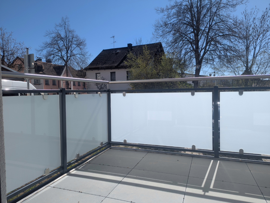 Neubauwohnung mit Aufzug und EBK im KFW 55 Stand! - Bild (55437)